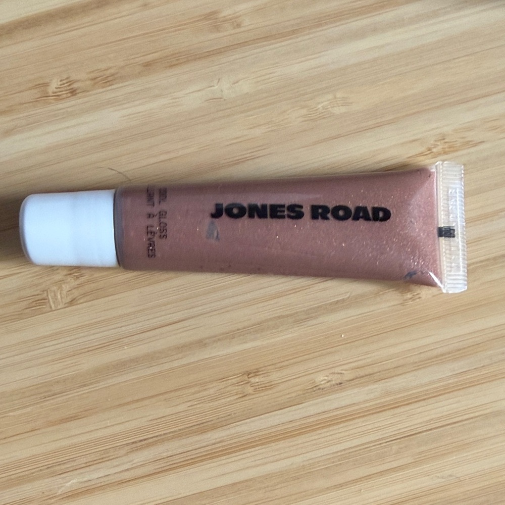 Jones Road Cool Gloss (Mocha Shimmer)